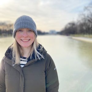 Meet your Posher, Lauren